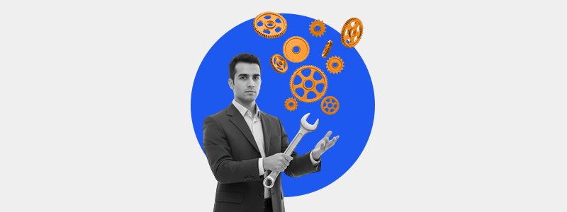 CRM عملیاتی چیست